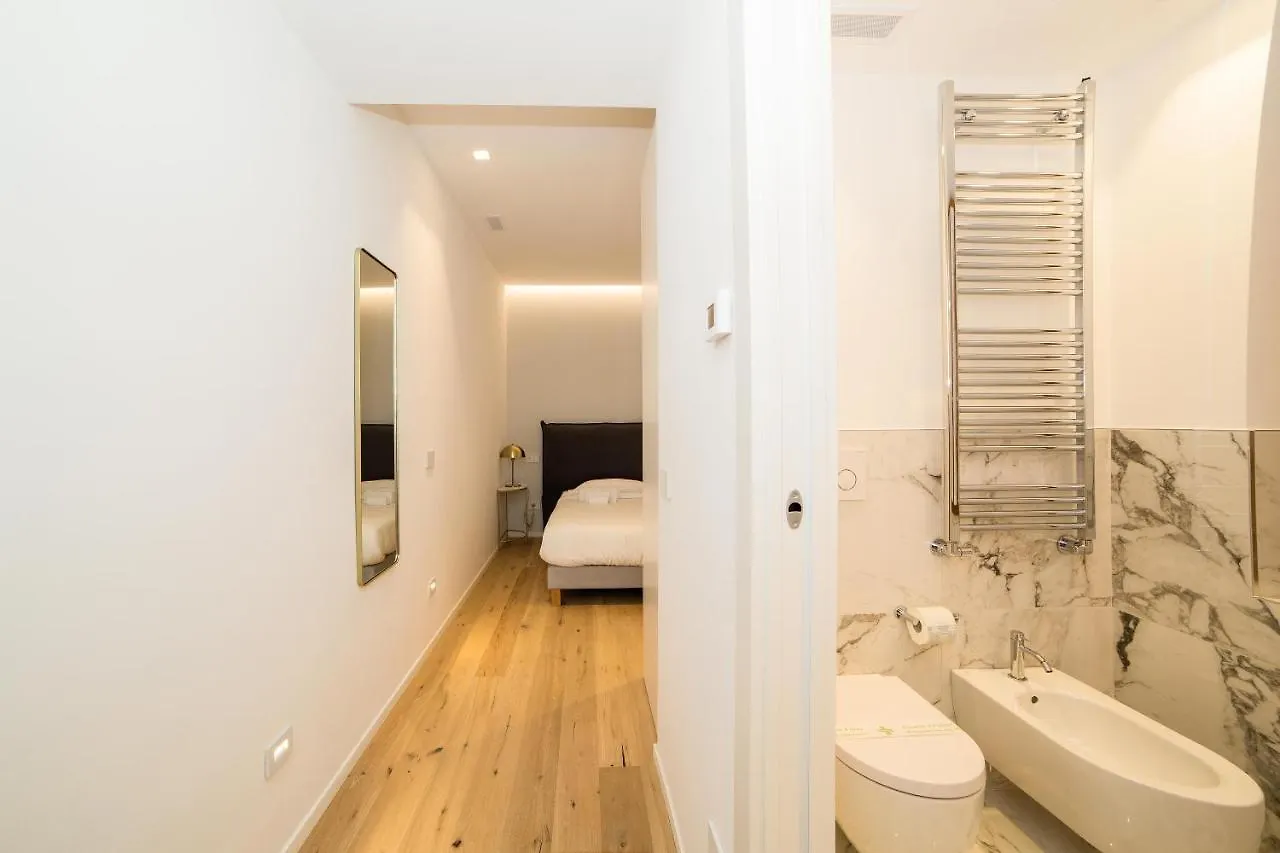 Milan Chic Luxury Apartments-Hosted By Sweetstay 0*,  Italië