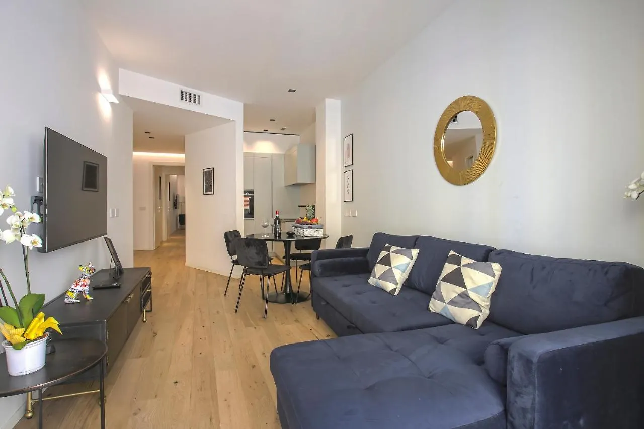 Milan Chic Luxury Apartments-Hosted By Sweetstay Italië