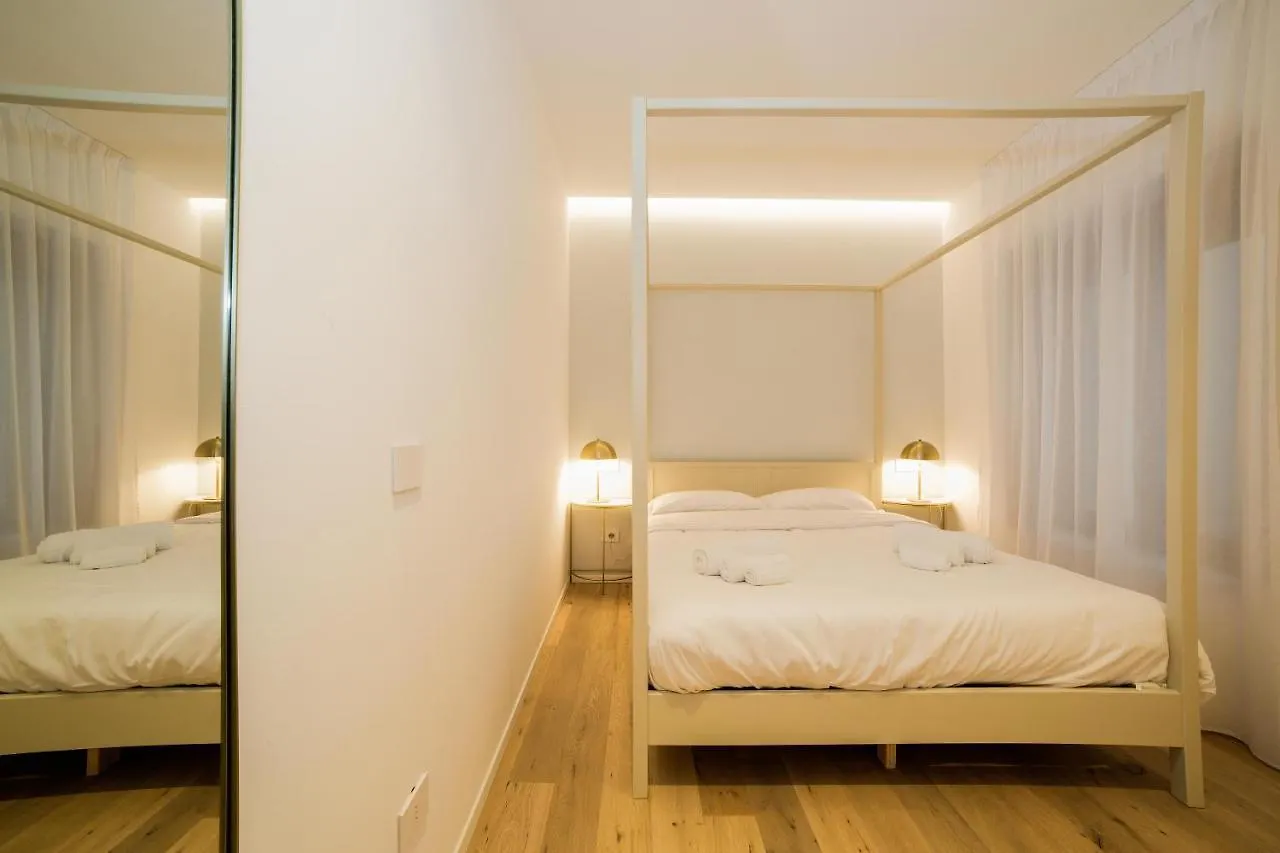 Milan Chic Luxury Apartments-Hosted By Sweetstay 0*,  Italien