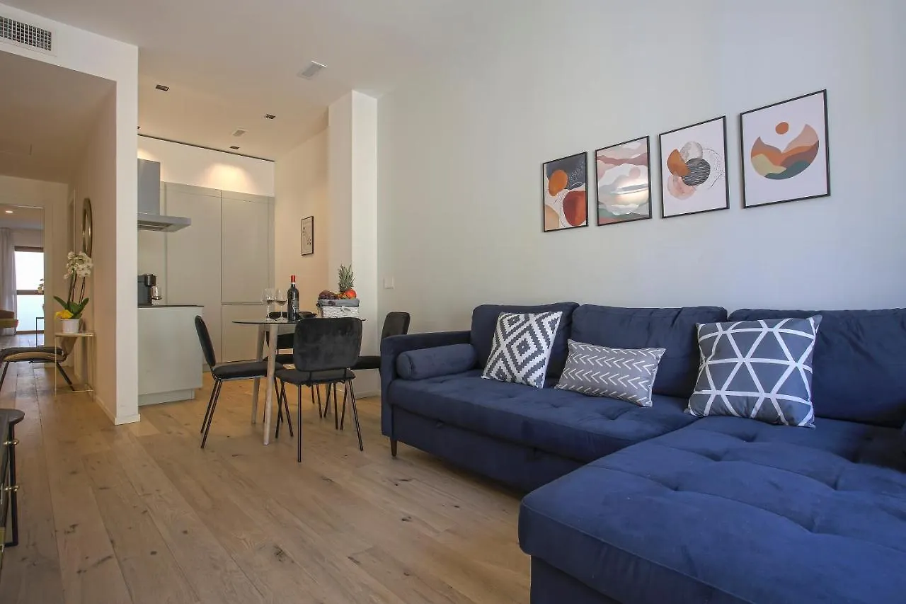Milan Chic Luxury Apartments-Hosted By Sweetstay 0*,  Italien