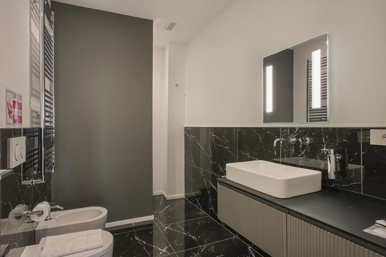 Apartment Milan Chic Luxury Apartments-Hosted By Sweetstay