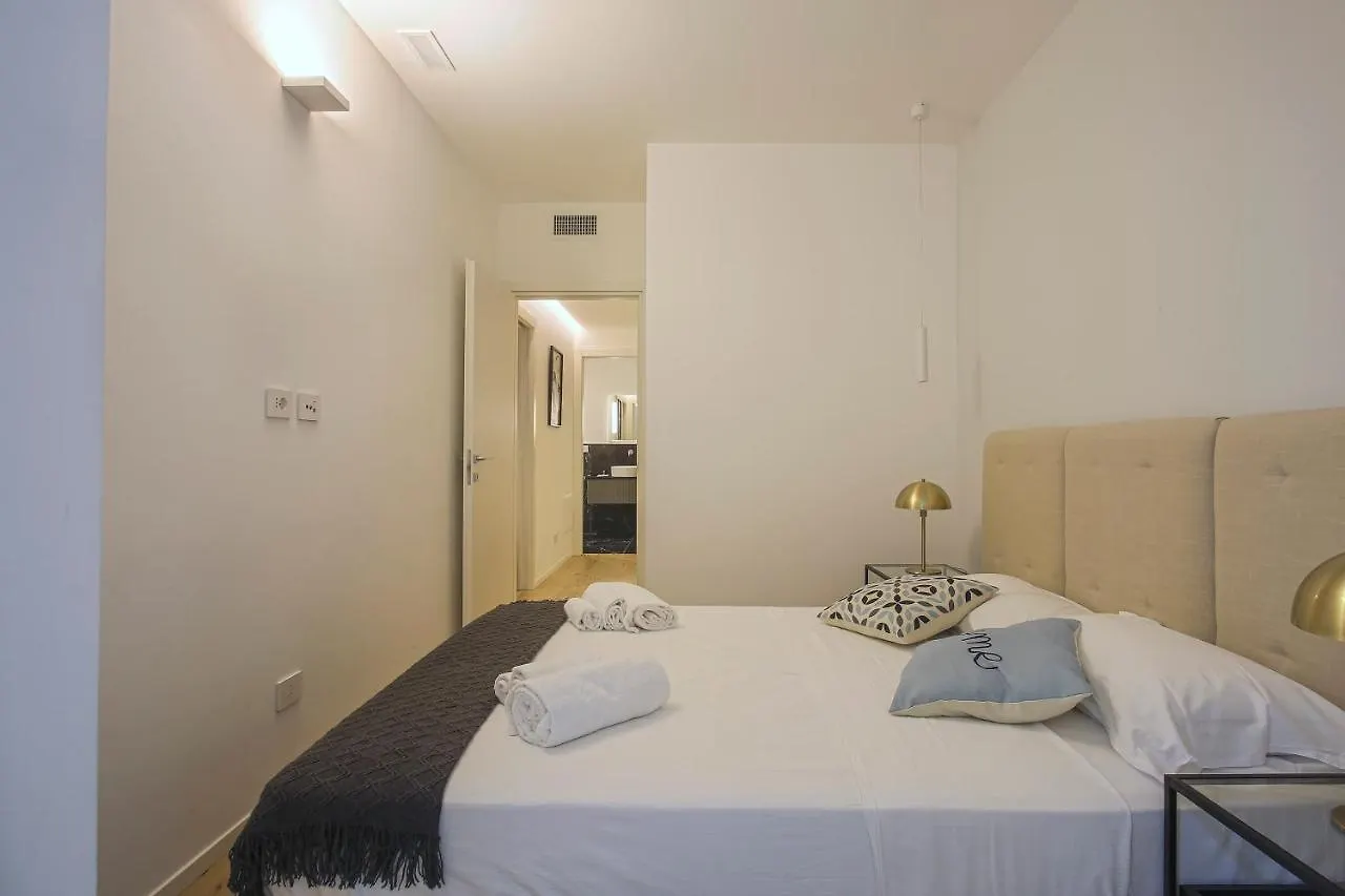 Milan Chic Luxury Apartments-Hosted By Sweetstay