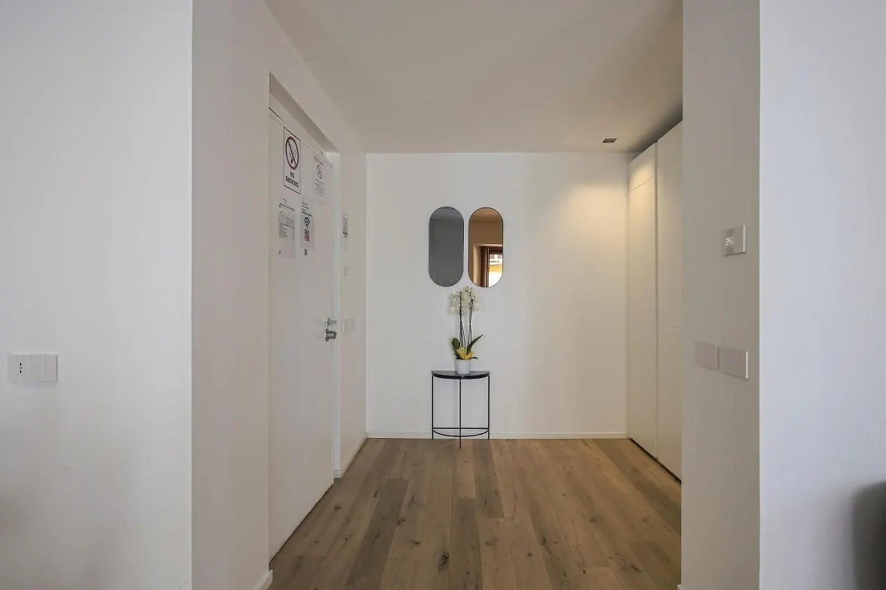 Milan Chic Luxury Apartments-Hosted By Sweetstay